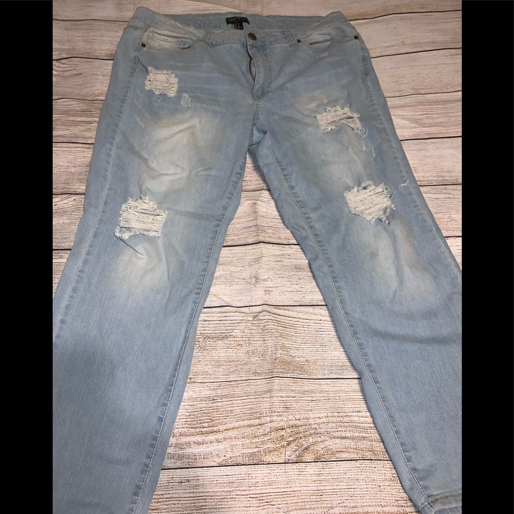 Forever 21 plus jeans
